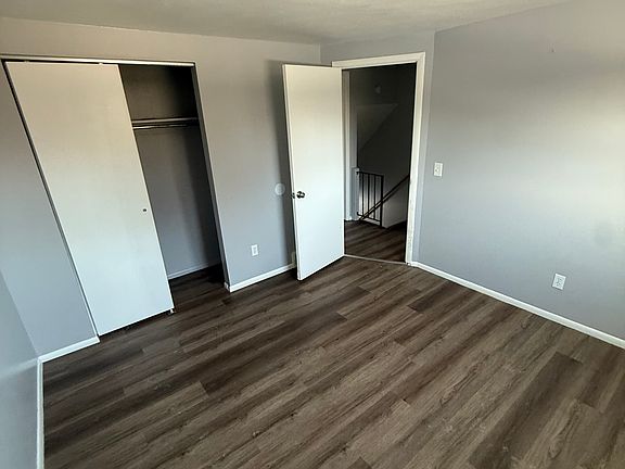5th image of 2633 Edelweiss St NE #4