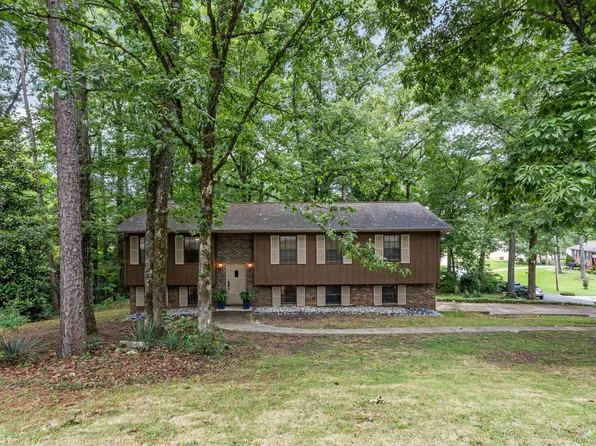 1805 Apache Way, Alabaster, AL 35007