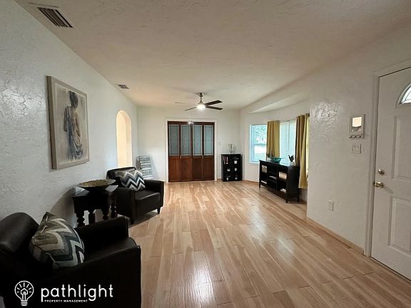 4th image of 3525 18th St N