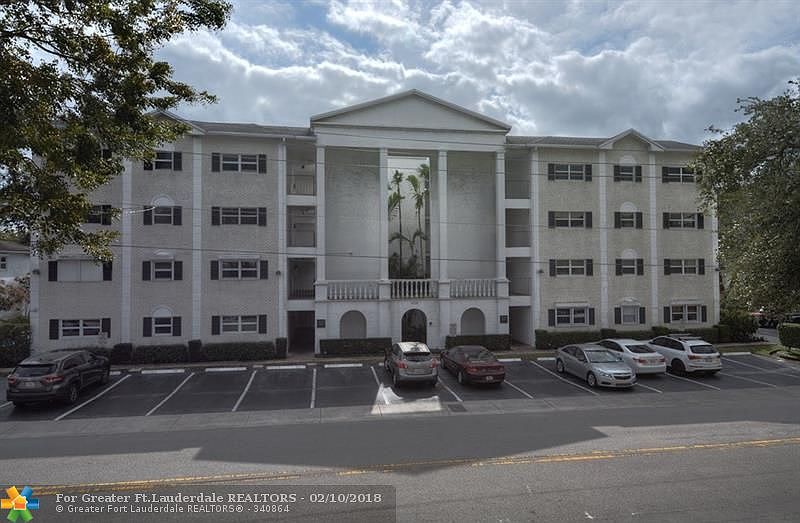 1st image of 1212 SE 2nd Ct APT 102