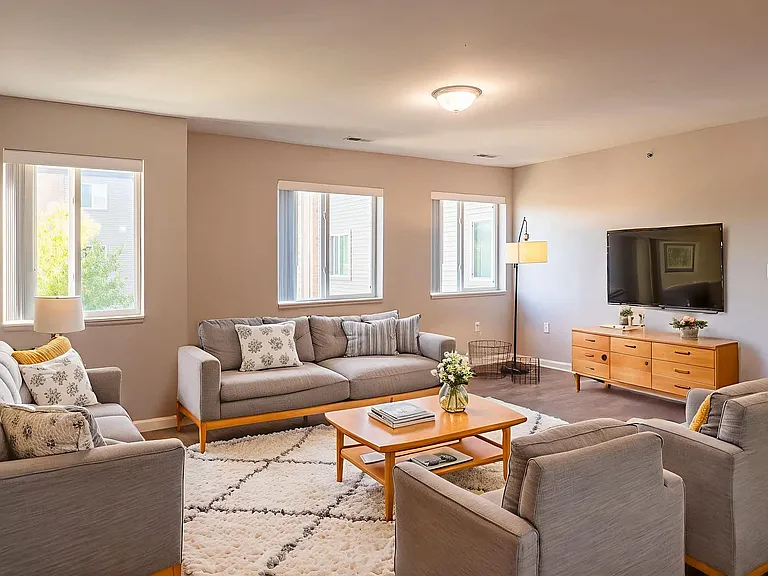 2086 Glencoe Hills Dr — Photo 50