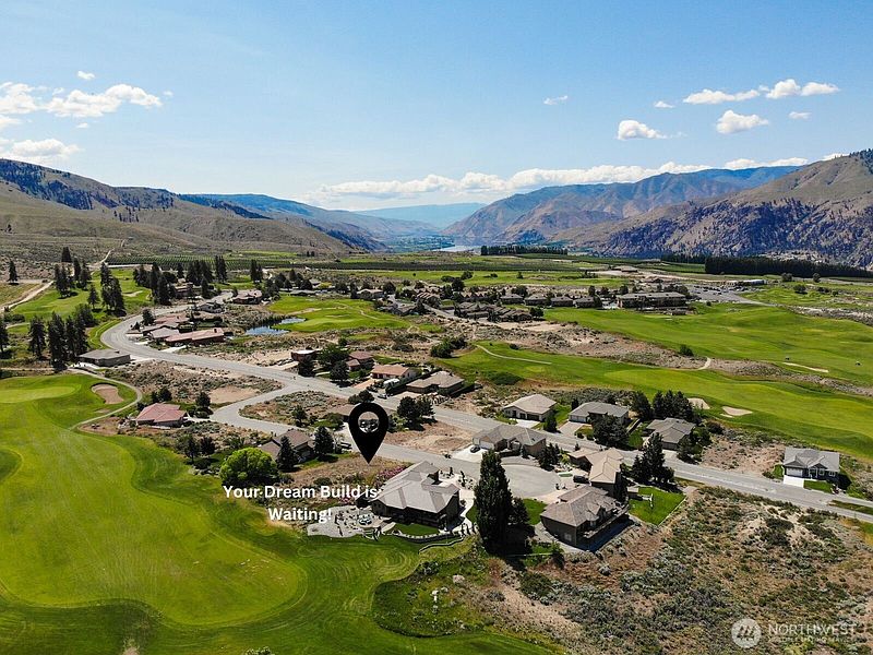 5th image of 308 Desert View Place