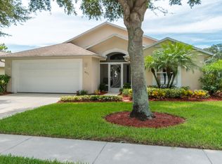 691 Collier Lake Cir, Sebastian, FL 32958