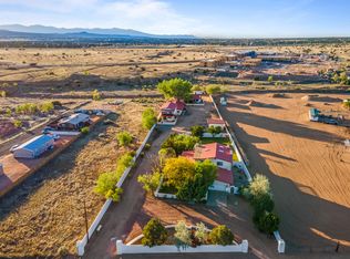 2723 Laurens Ln, Santa Fe, NM 87507