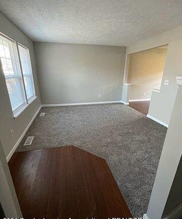 3rd image of 1715 Maisonette Dr