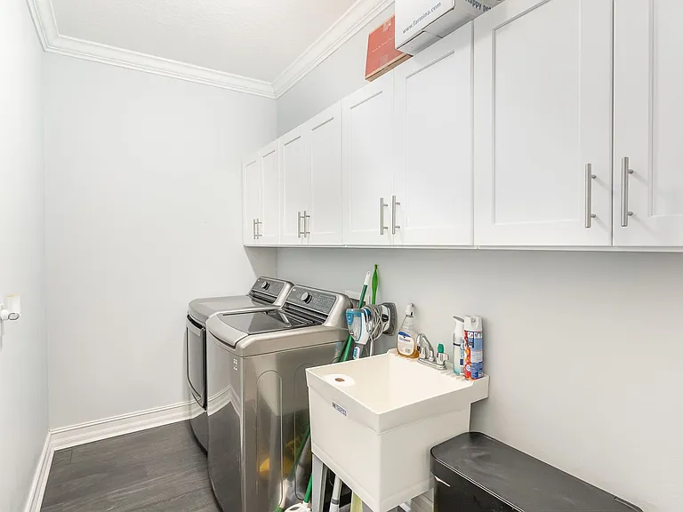 1430 Isabella Dr #106 — Photo 32