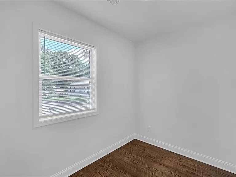 317 Stokes Ave SE — Photo 13