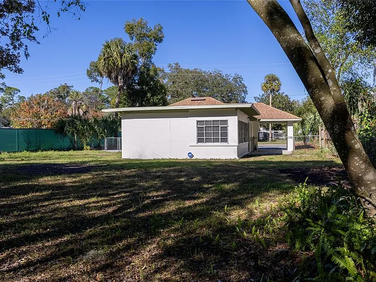 319 NW 16th Ave — Photo 31
