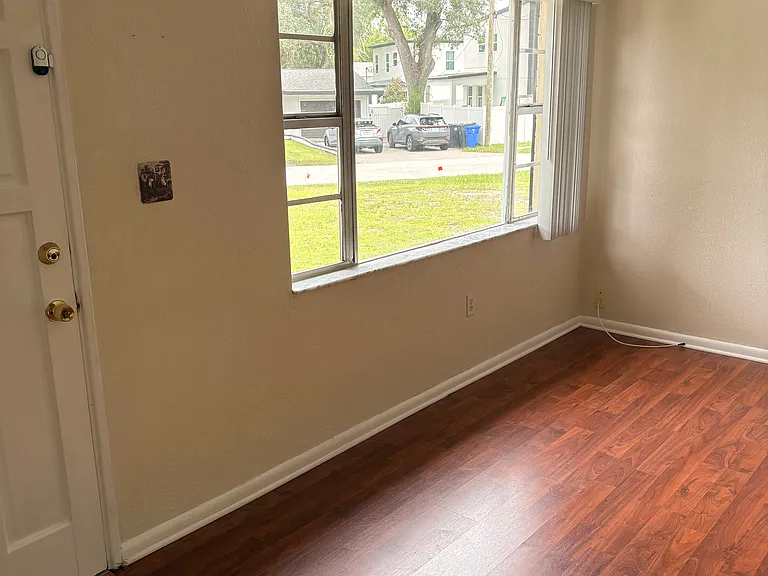 12125 N Edison Ave — Photo 28