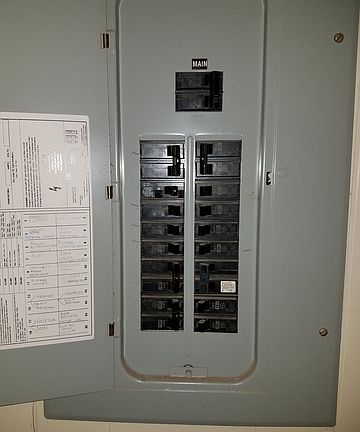 4th image of 334 Cordelia St