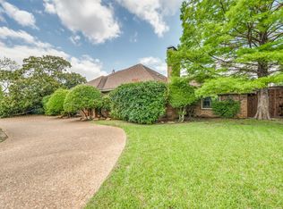 10931 Marsh Ln, Dallas, TX 75229