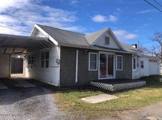 31 Helminiak Ave, Williamsport, PA 17701