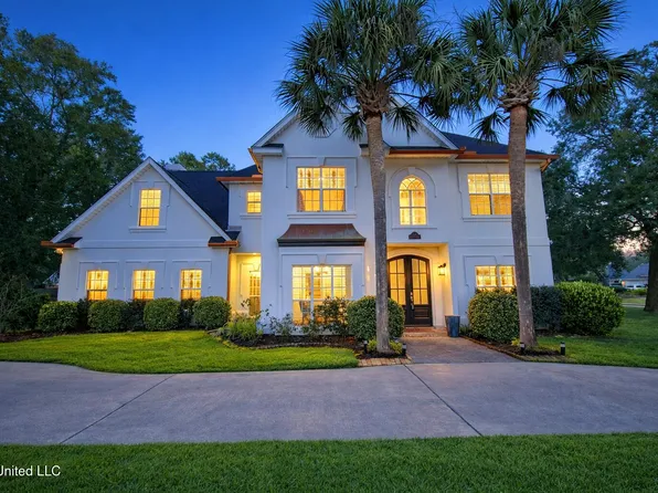 2026 Bent Oaks Blvd, Biloxi, MS 39531
