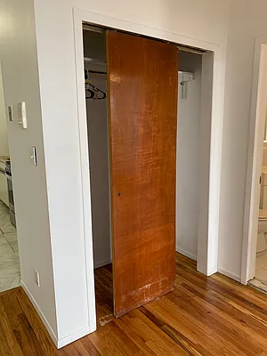 Rented by Catherine A Federer, LREB | media 31