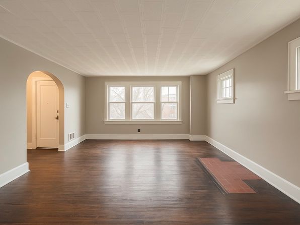 147 Nassau Ave FLOOR 2