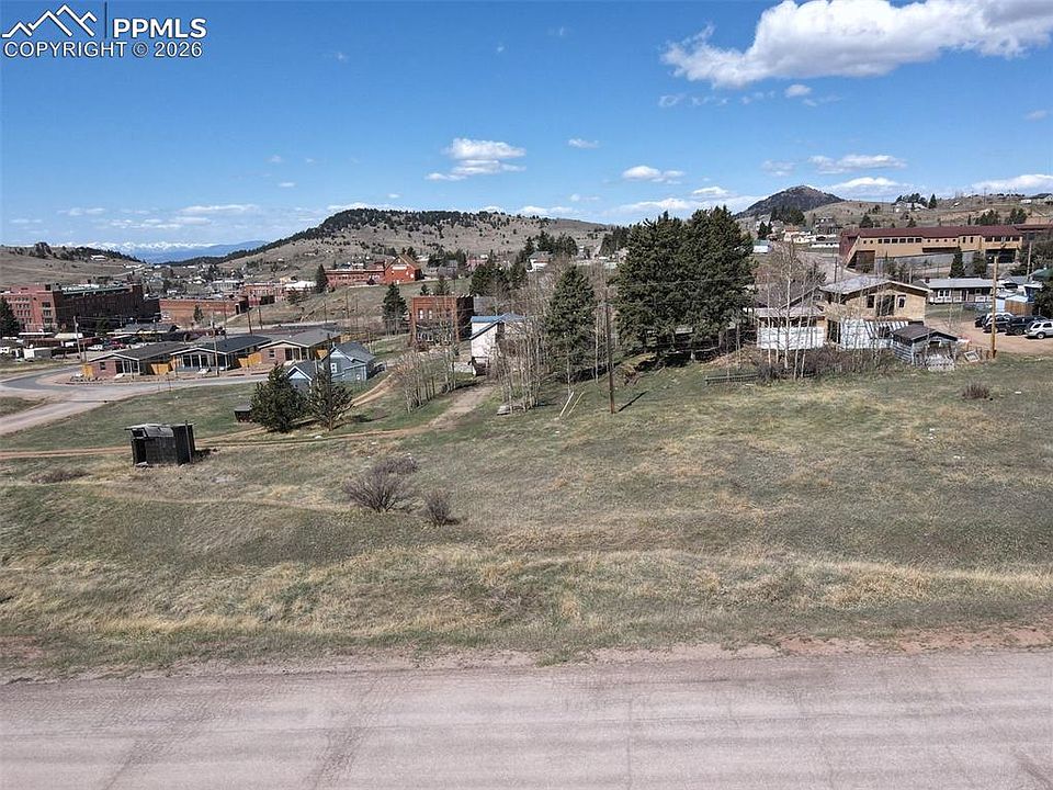 1st image of Aspen St