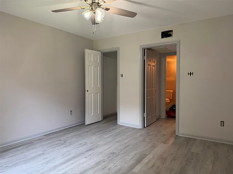 1311 Antoine Dr #219 — Photo 28