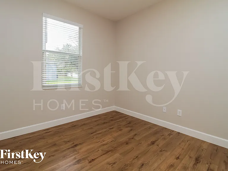 1466 Ashdown Ct — Photo 12