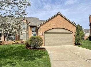 54850 Kingsley Dr, Shelby Township, MI 48316