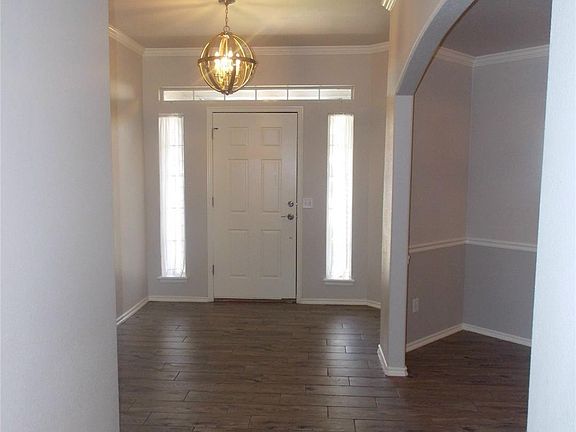 3rd image of 8814 N 134th East Ave