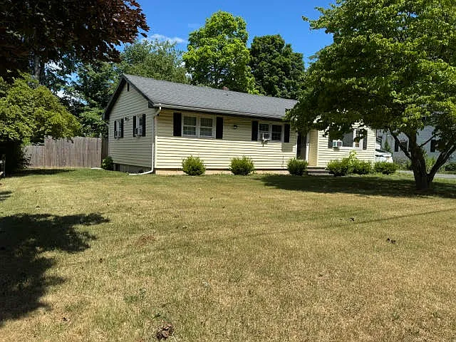 63 Hueg Pl — Photo 25