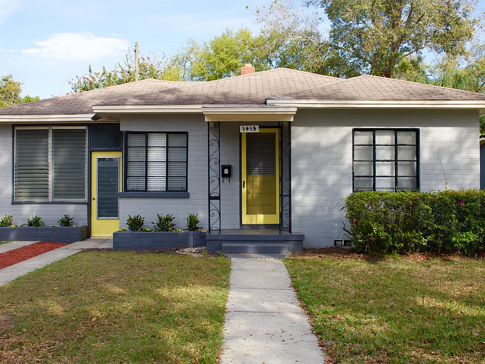 1415 Asher Ln