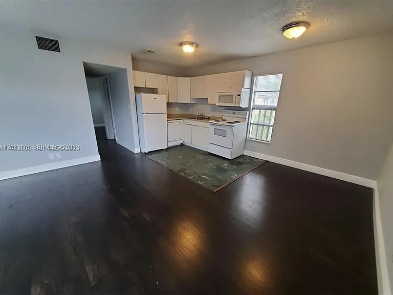 3006 Coral Ridge Dr #210B — Photo 7