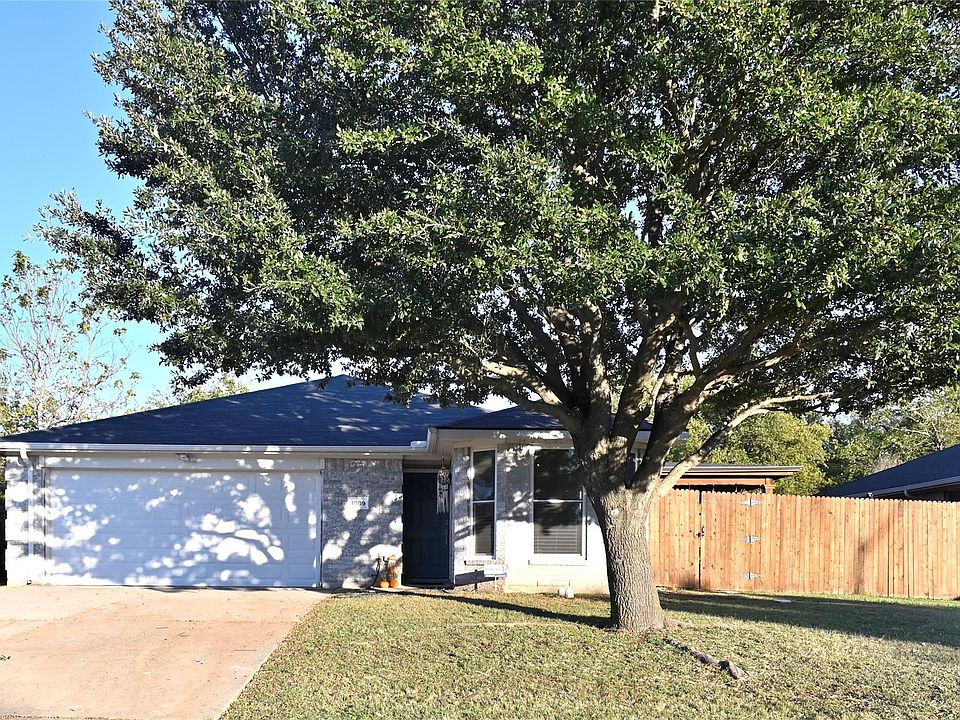 1st image of 1009 Caddo Lake Dr