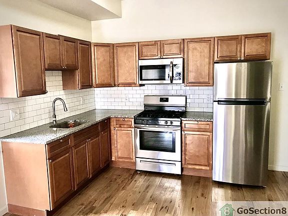 3rd image of 4631 N Broad St #A
