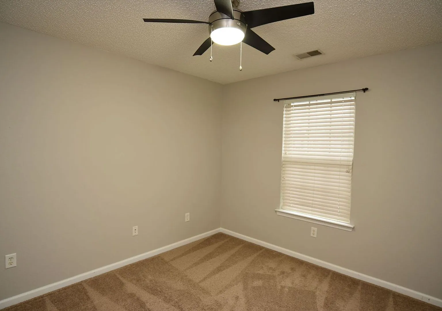 825 Canyon Oak Loop — Photo 3