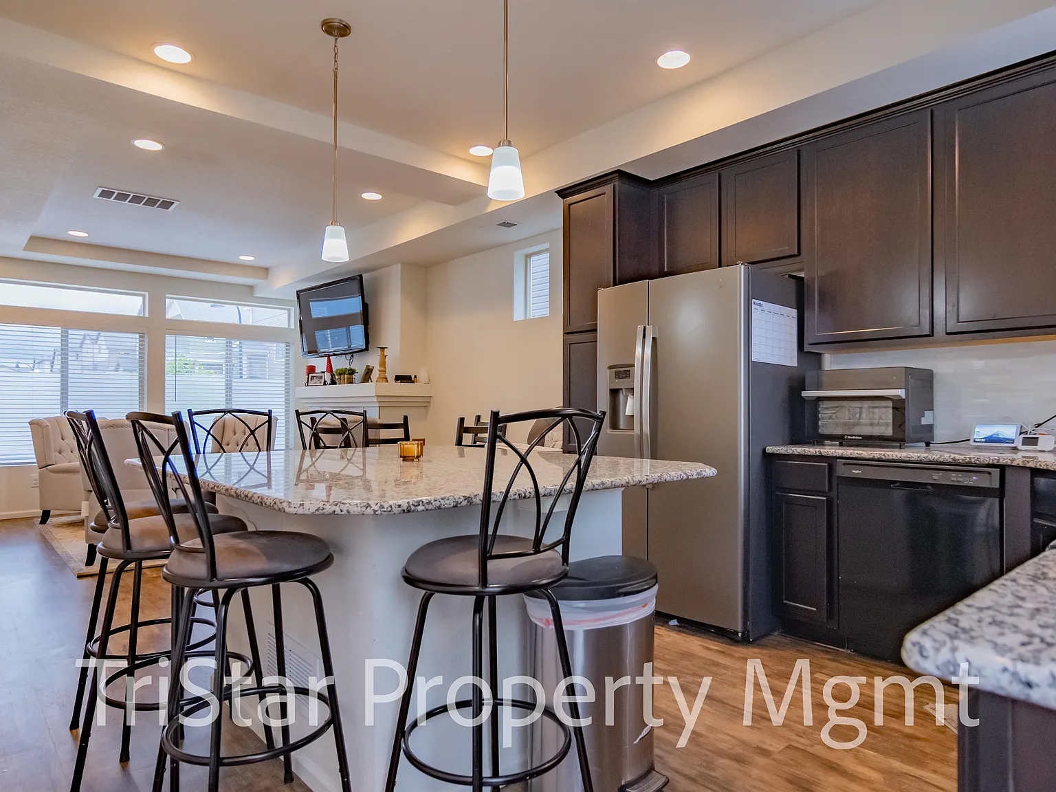 6137 Ashmore Lane - 1 — Photo 4