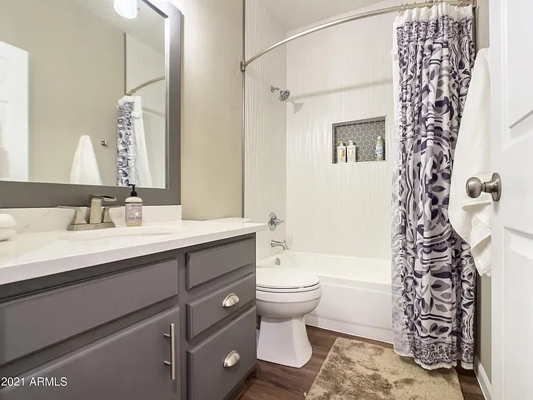 1218 E Seahorse Ln — Photo 18