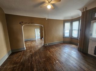 100 S 13th St #1, Easton, PA 18042