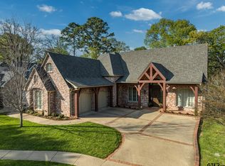 161 Dogwood Lakes Cir, Bullard, TX 75757