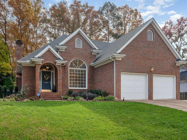 8608 Davishire Dr, Raleigh, NC 27615