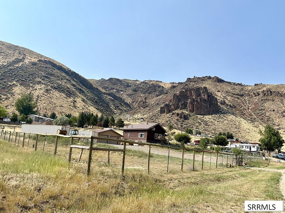 2nd image of Willowtree Dr