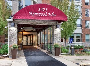 1425 W 28th St APT T12, Minneapolis, MN 55408