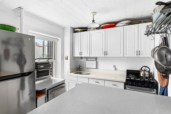 Rented by Corcoran | media 9