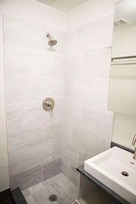 Rented by Corigin Management | media 27