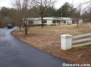 2544 Chambers Store Rd, Michie, TN 38357