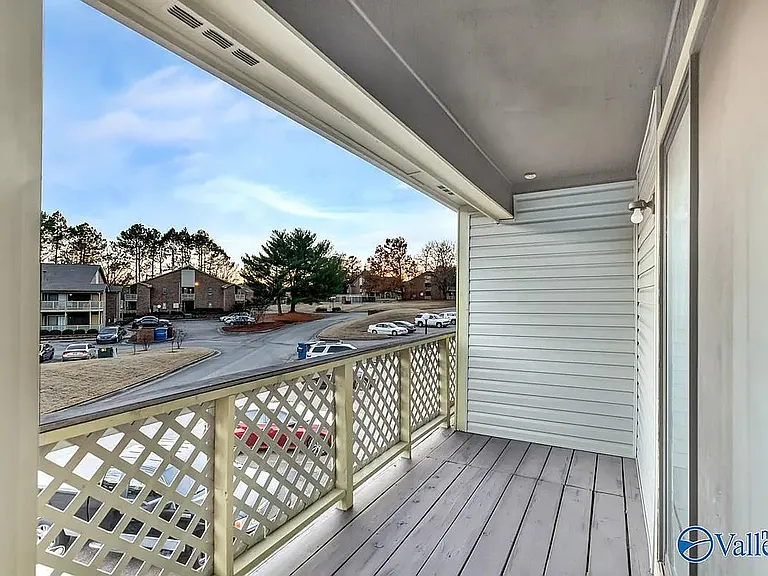 4952 Seven Pine Cir #4952 — Photo 13