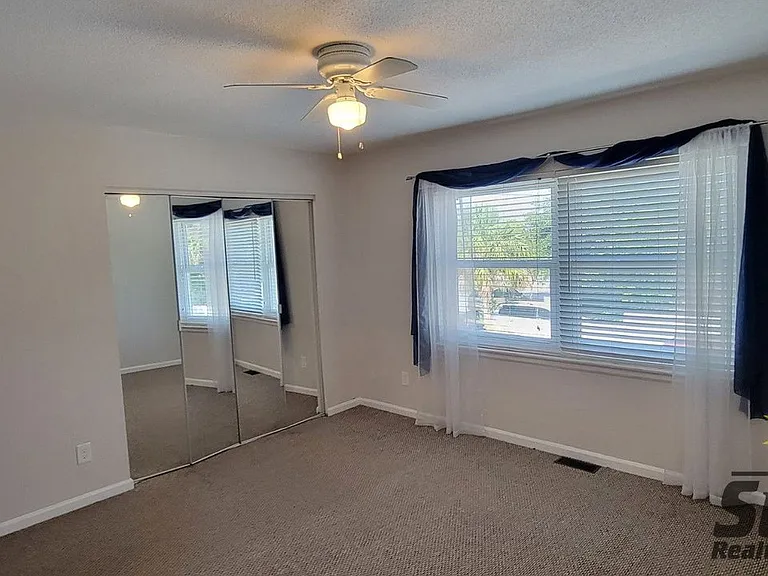 407 Lytle Ave — Photo 5