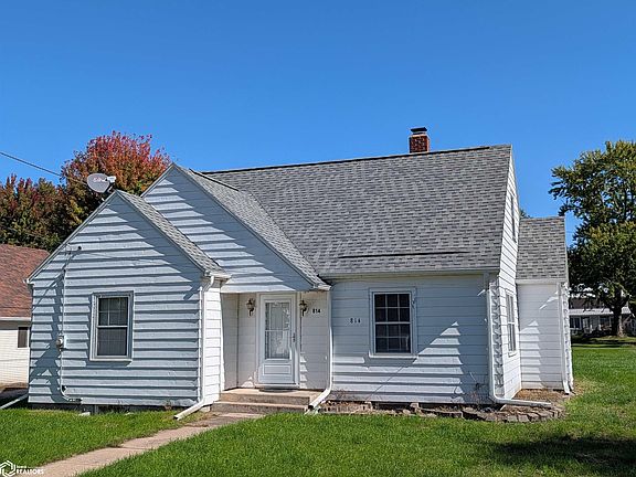 5th image of 814 Elm St