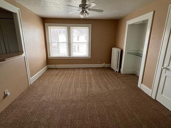3rd image of 88 E Main St APT 3