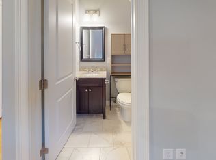 38 Berkeley St #6B, Somerville, MA 02143