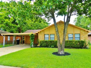 10311 Southport Dr, Houston, TX 77089