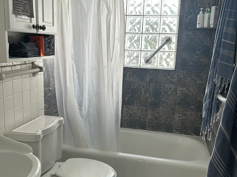 5605 Goodwin Ave — Photo 4