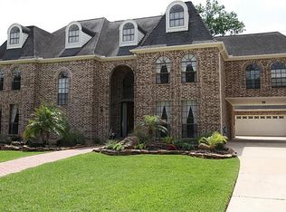 8018 Oxfordshire Dr, Spring, TX 77379