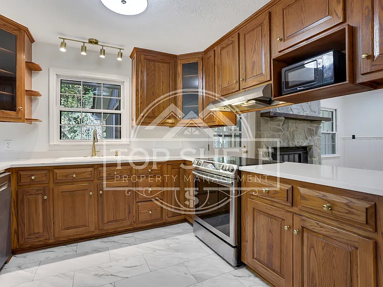 4684 Ben Hill Dr — Photo 14
