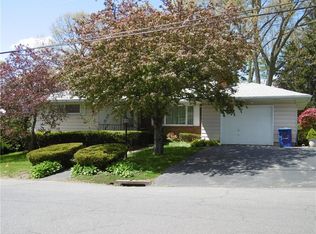 400 Highland Dr, Waterbury, CT 06708